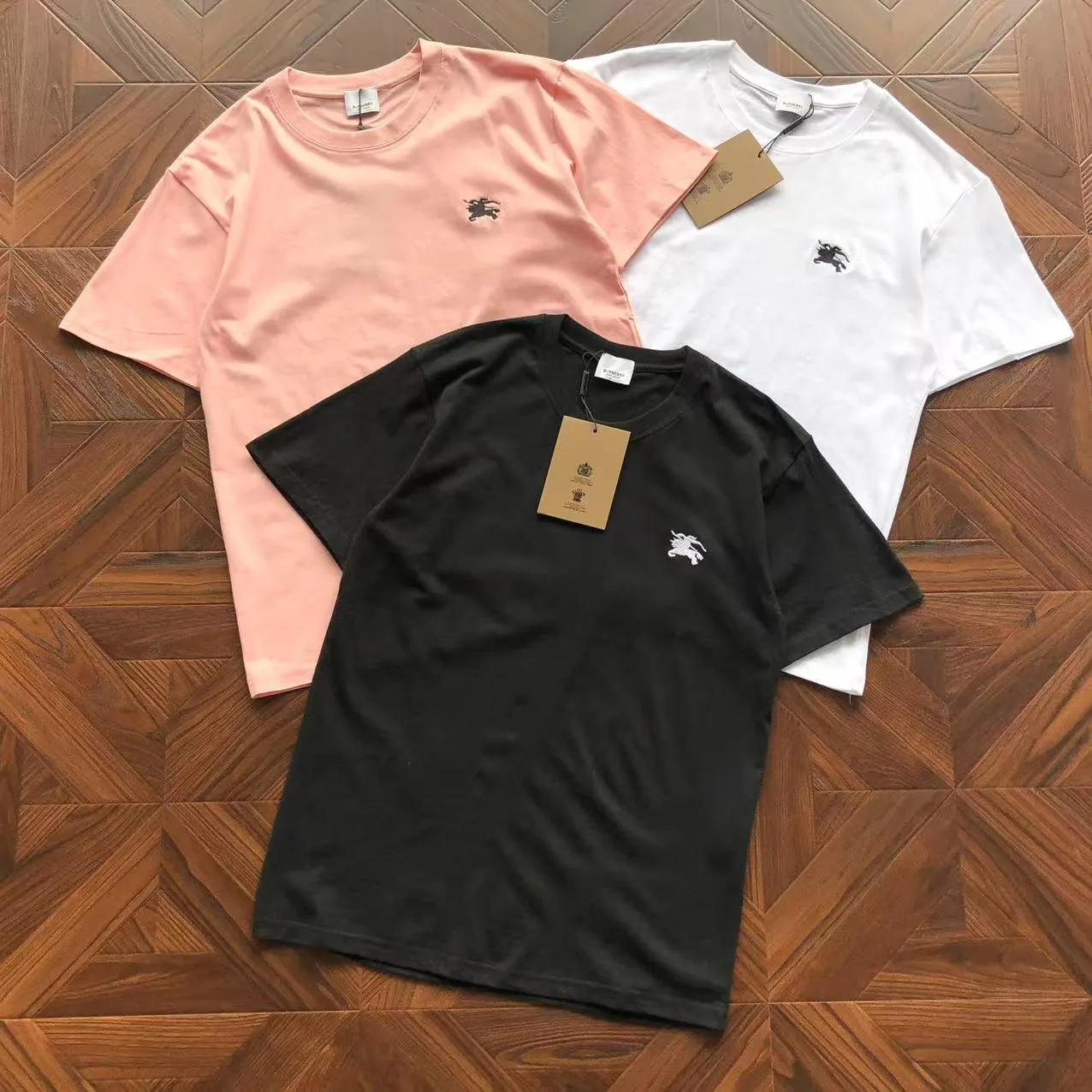Burberry Equestrian Knight T-shirt