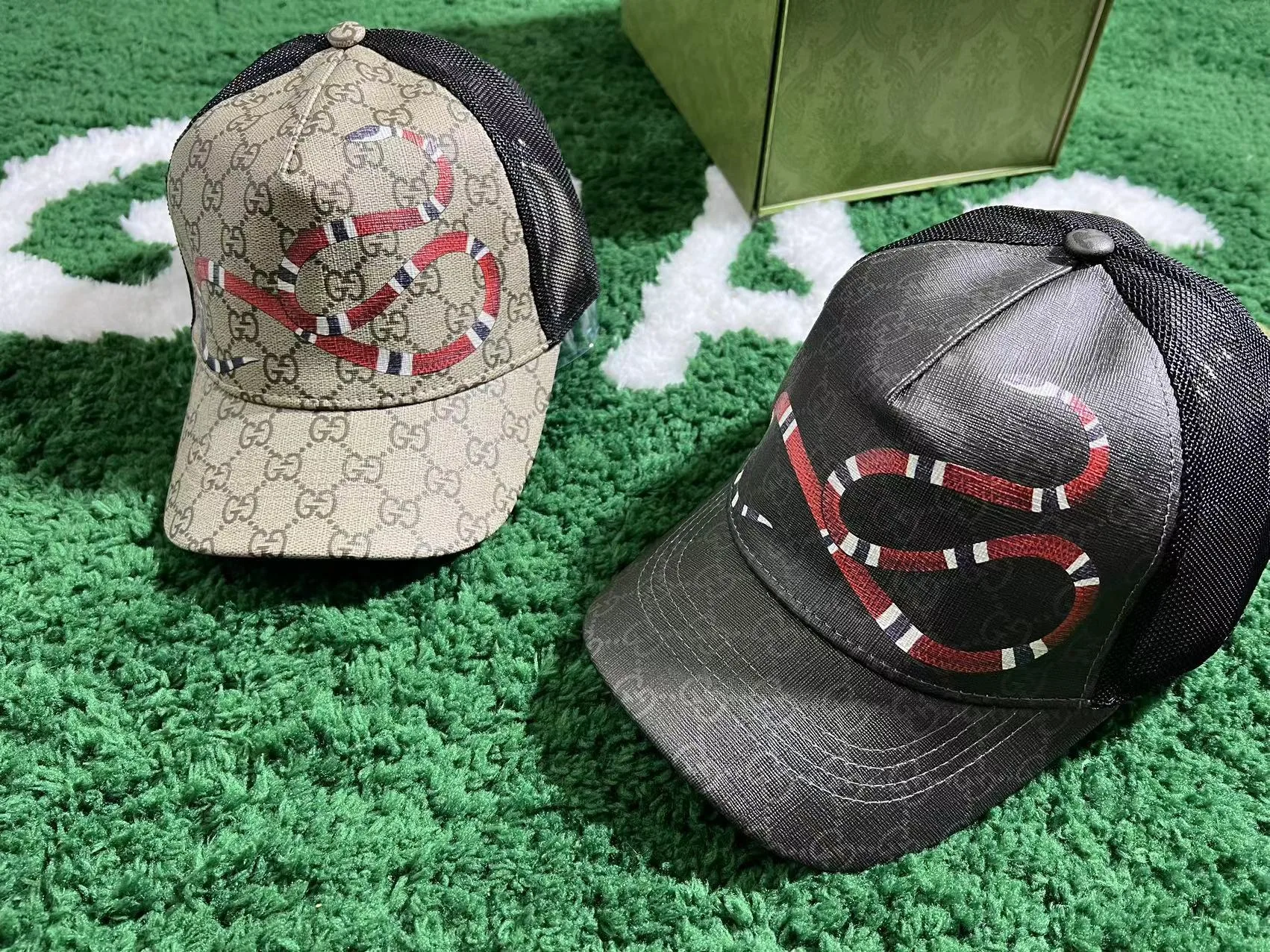 Gucci GG Supreme Kingsnake Print Baseball Cap