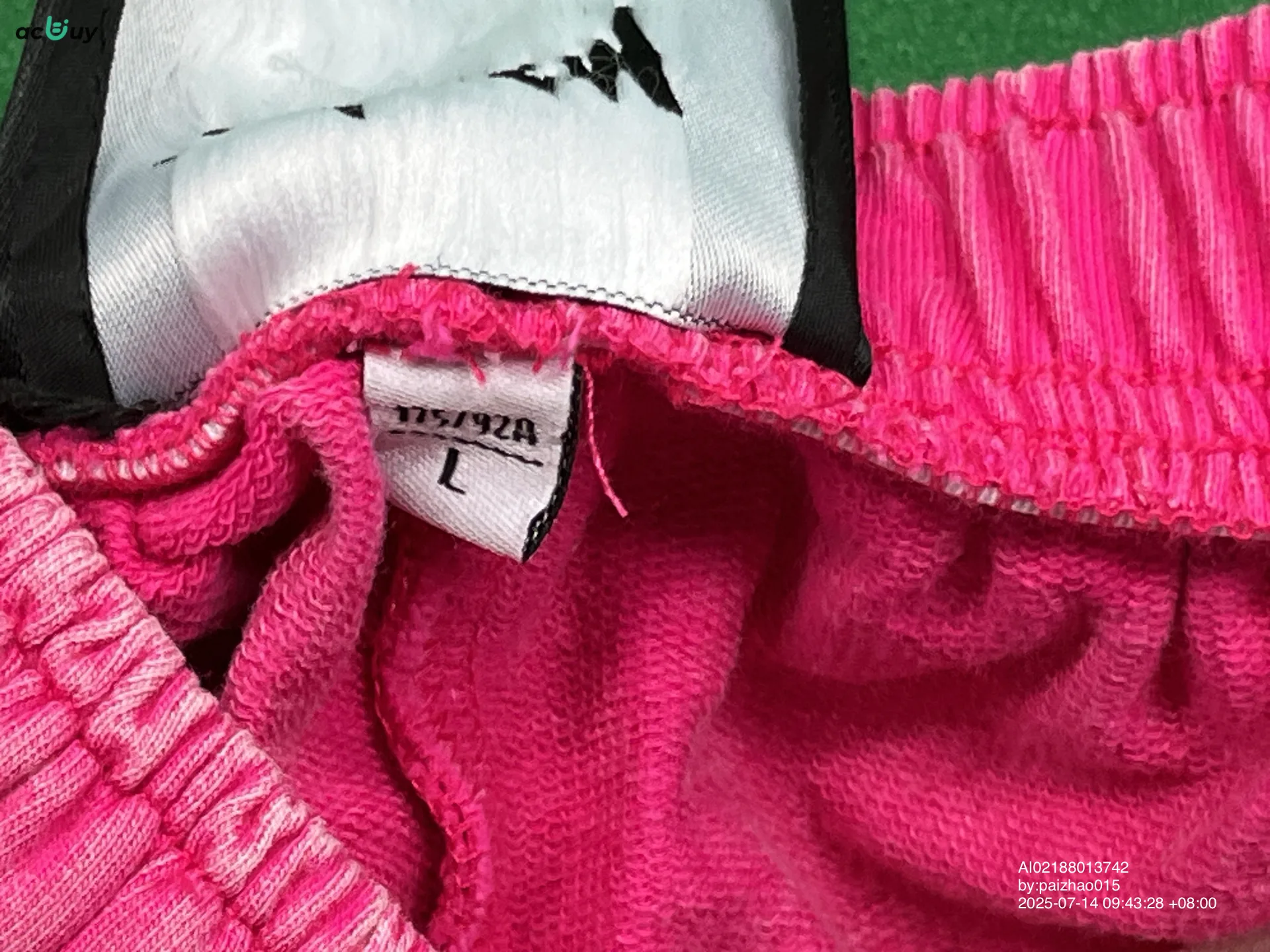 Foto QC
