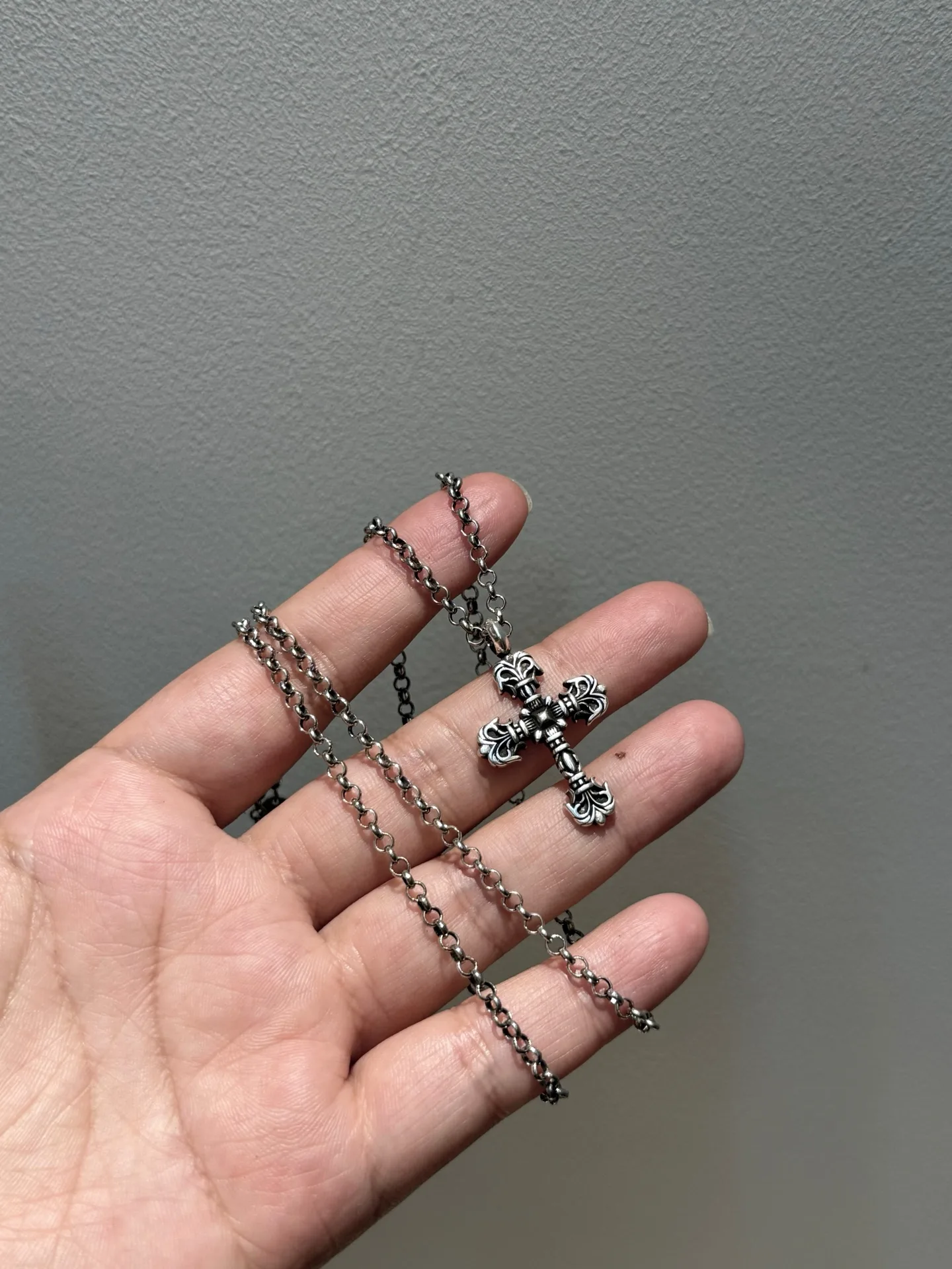Cross Pendant Necklace