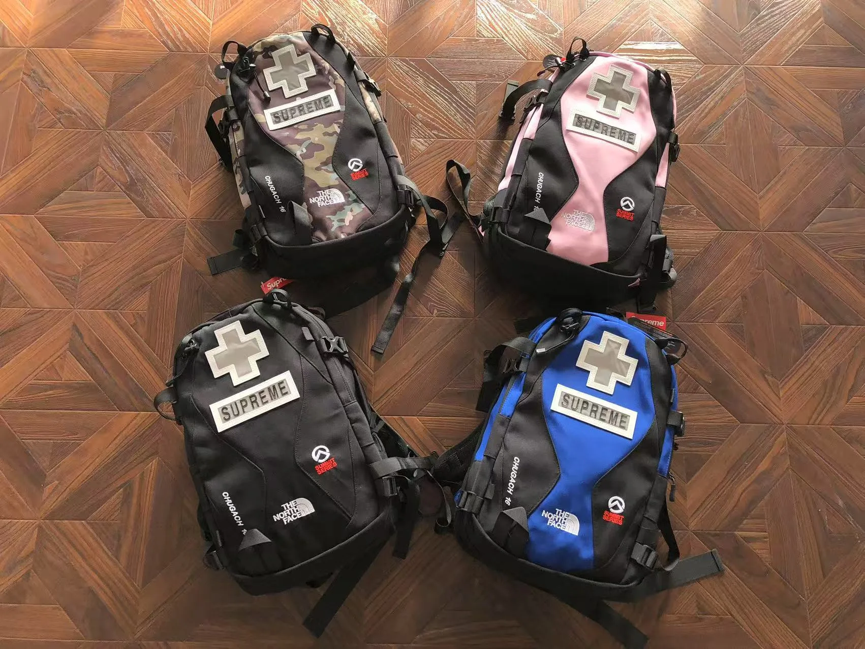 Supreme x TNF Chugach 16 Backpack