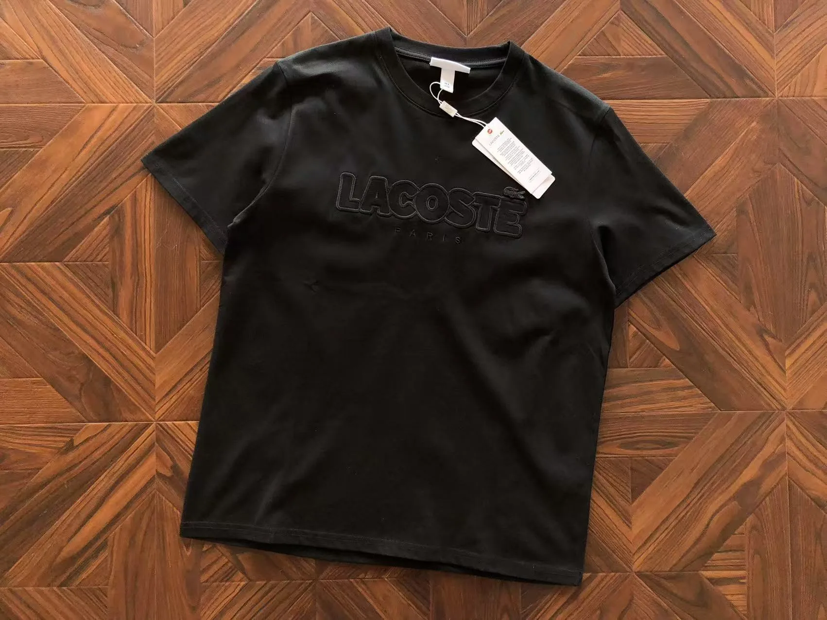 Lacoste Unisex T-shirt Logo Embossed - Black