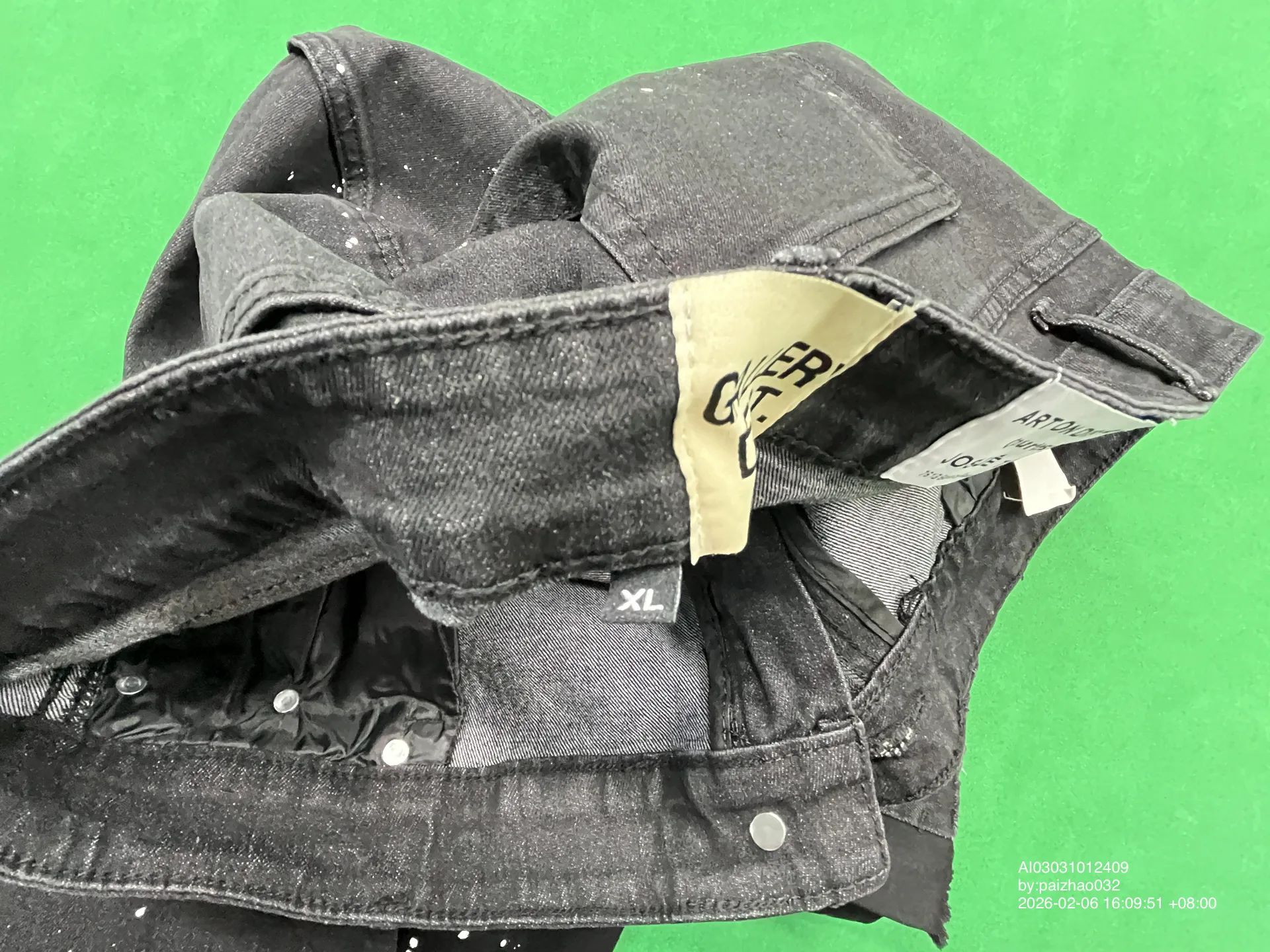 Foto QC