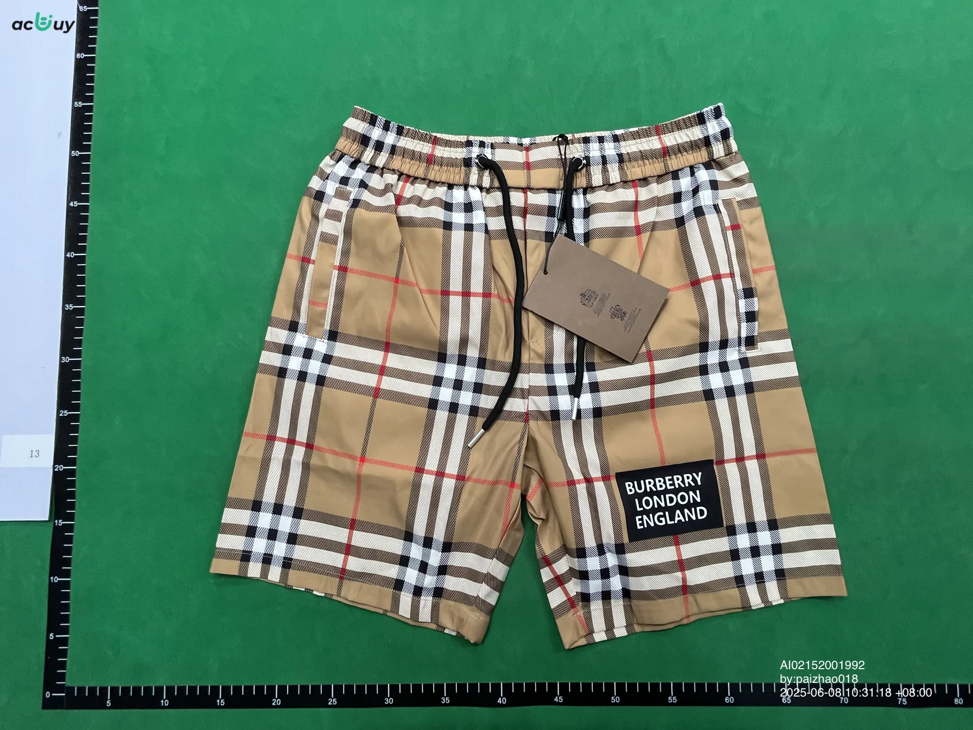 Foto QC