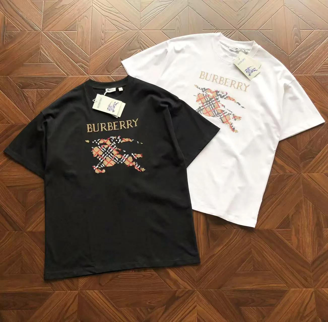 Burberry Equestrian Knight Logo T-Shirt