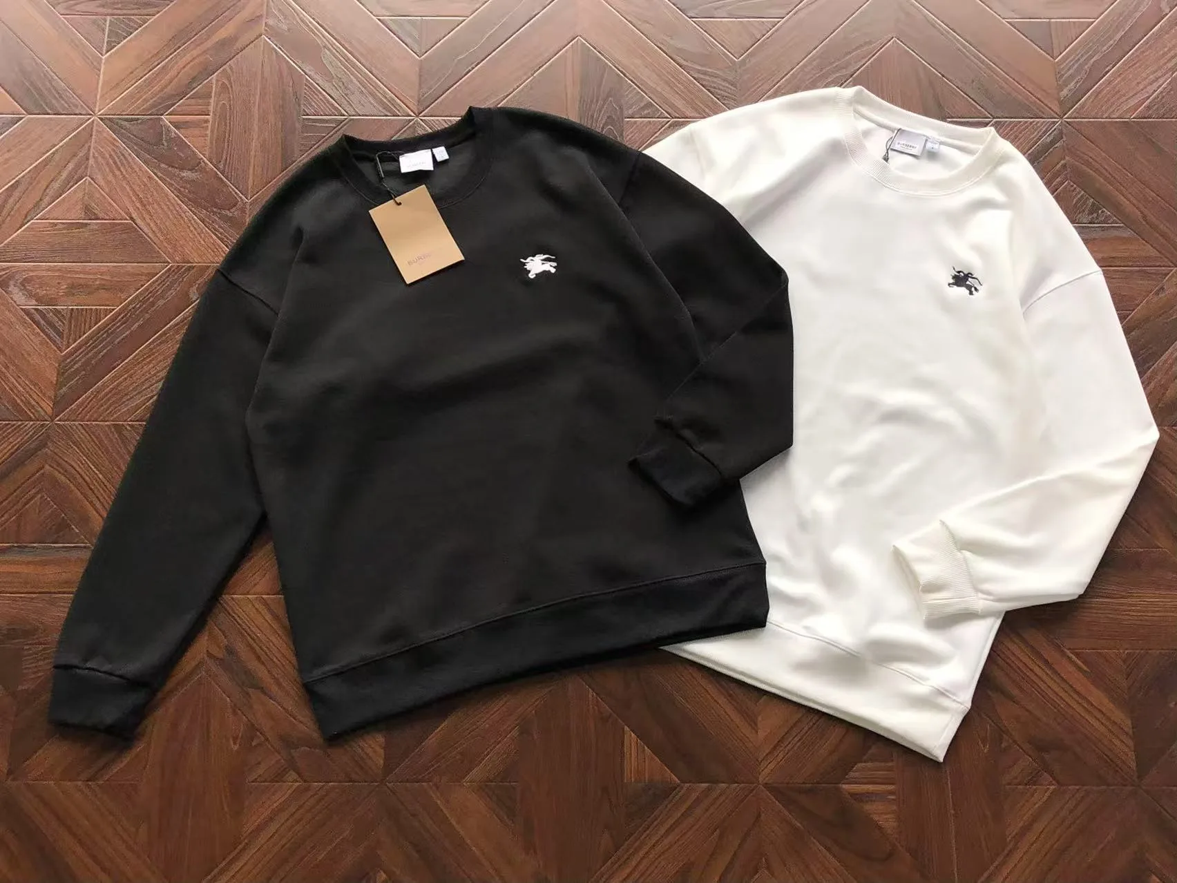 Burberry Equestrian Knight Design Crewneck Sweatshirt